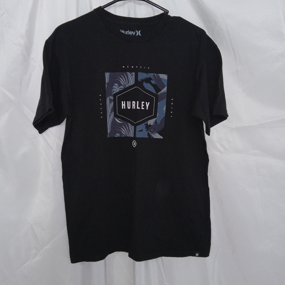 Hurley Black Graphic Men's T-Shirt Size Medium EUC - Picture 1 of 8